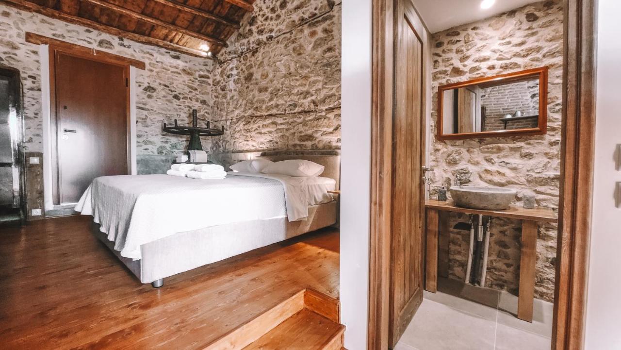 The Cellar Studios - By Avelink Spata  Bagian luar foto